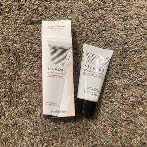 SEPHORA
BEAUTY AMPLIFIER